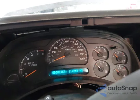 2006 Chevrolet Silverado 1500 Work Truck z USA, uszkodzony, nr VIN 3GCEC14X26G252850